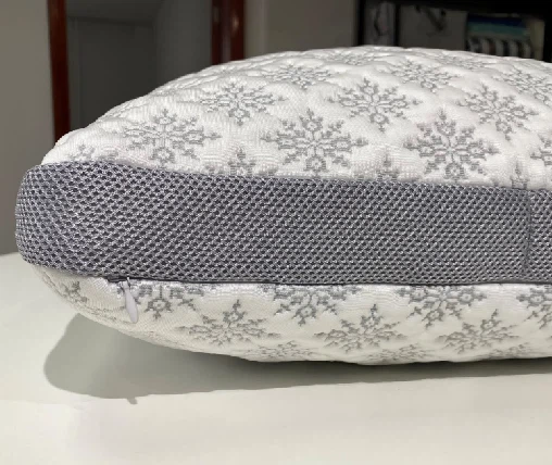 Blossom Snowflake Pattern Quilted Pillow factory